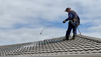Roof Cleaning on a Concrete Roof
