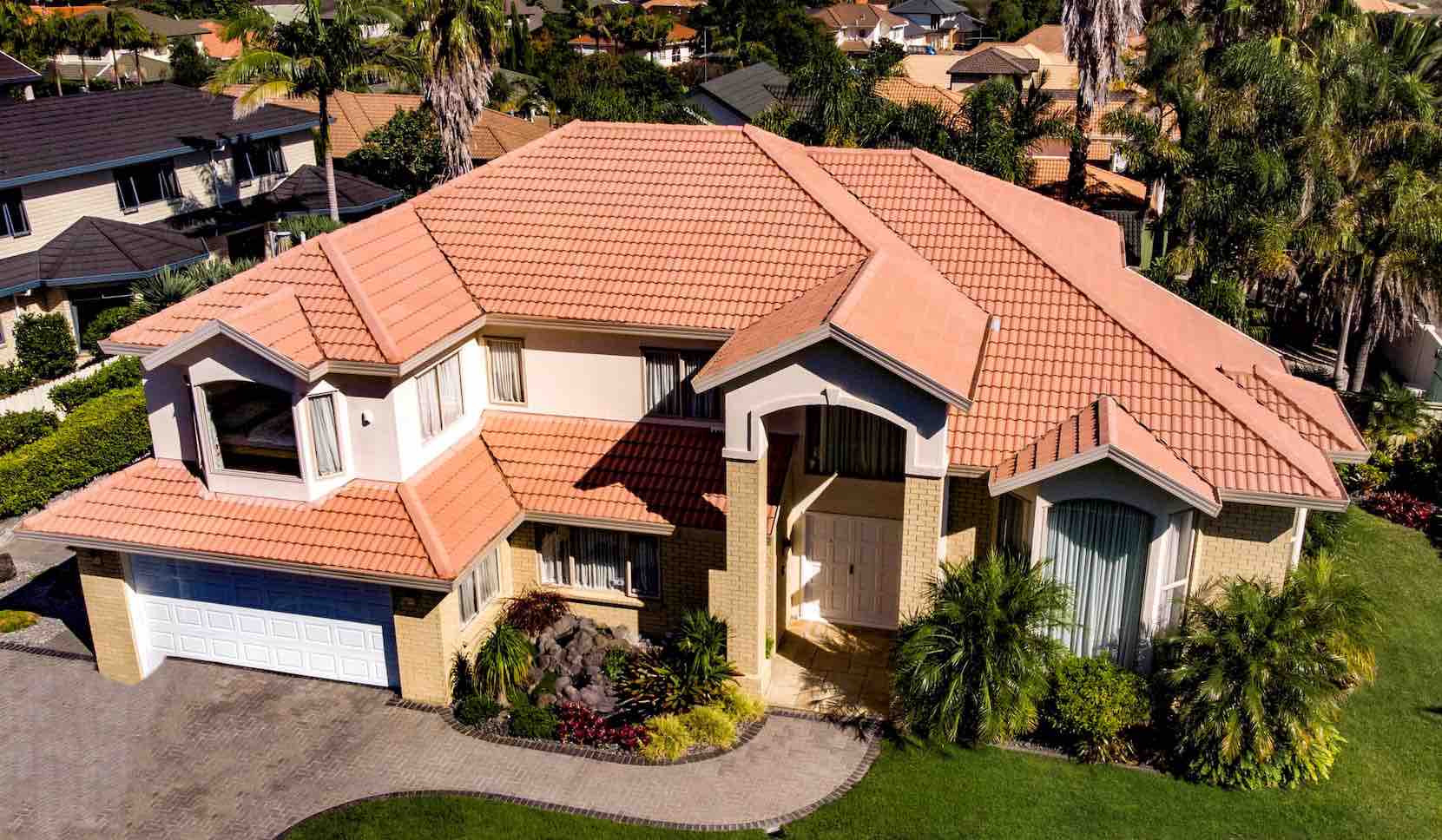 Safeguarding Your Shelter: A Guide to Roofing Resilience in Varied Weather Conditions